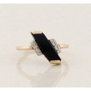 10k Yellow Gold Natural Onyx Ring Size 6